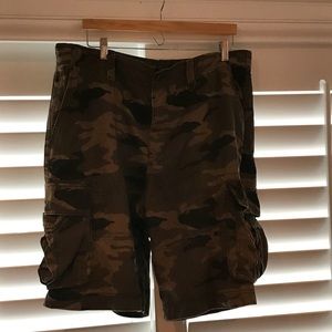 Men’s Mossimo (Target) Cargo shorts